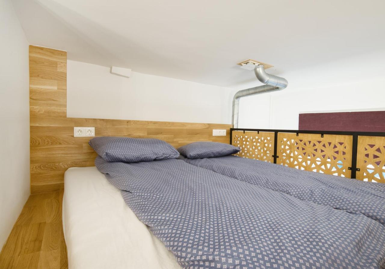 Tiltu 5 Studio Klaipeda Luaran gambar